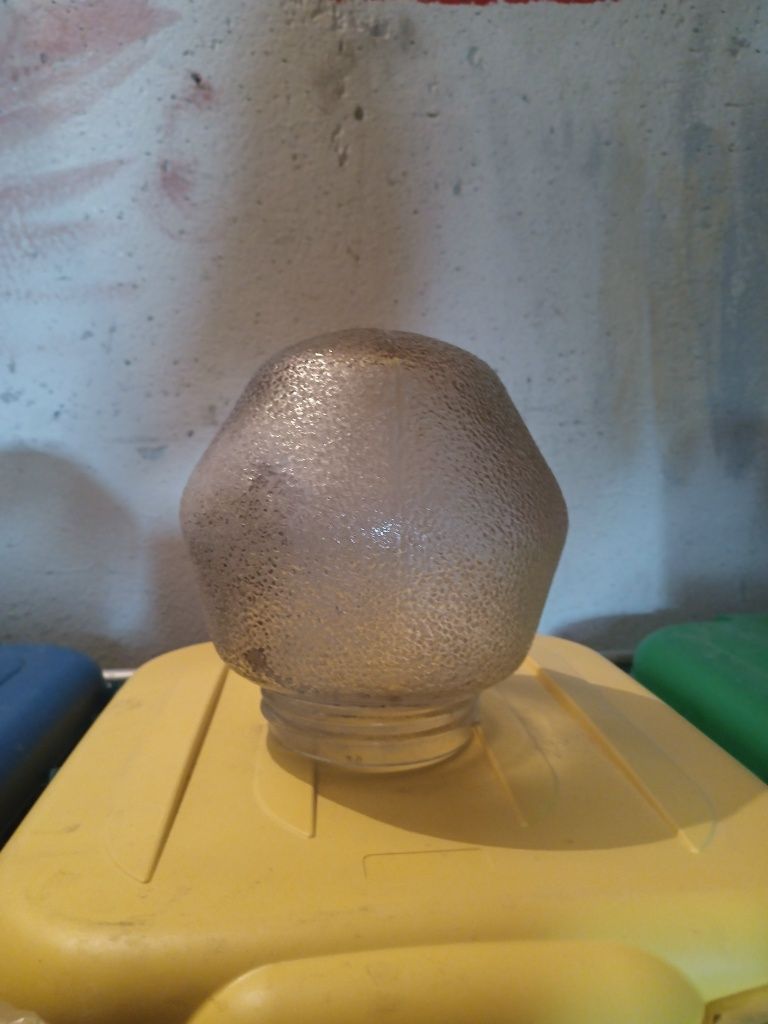 Stare klosze do lamp