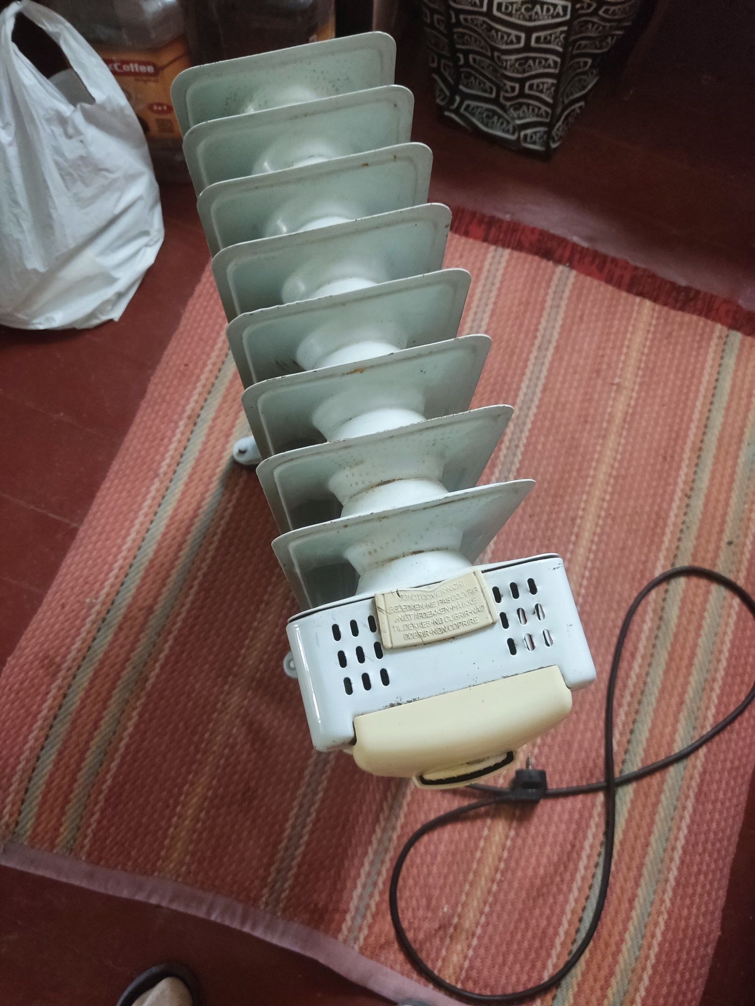Продам  б/у обігрівач масляний
