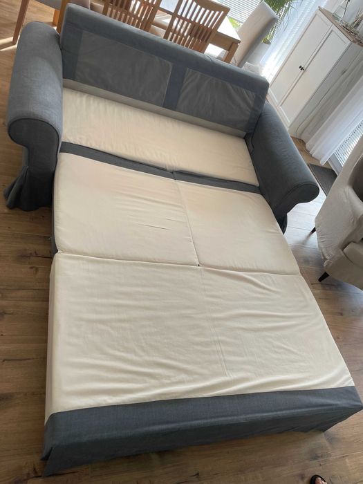 Sofa 2-osobowa EKTORP ciemnoszary rozkładana