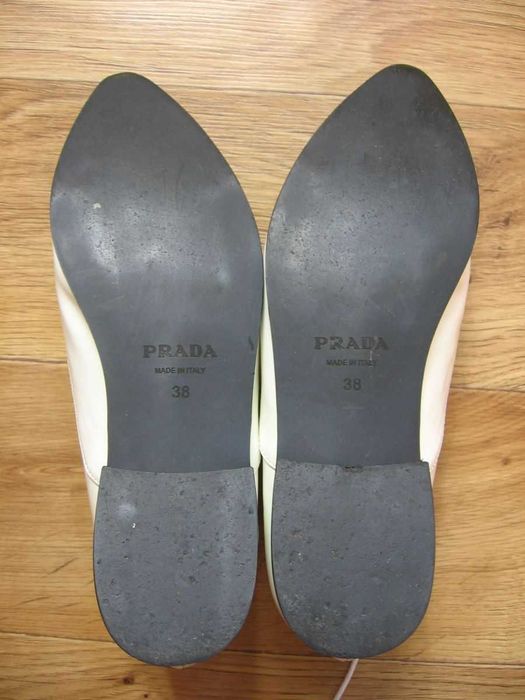 Класичні туфлі PRADA Італія 38р.