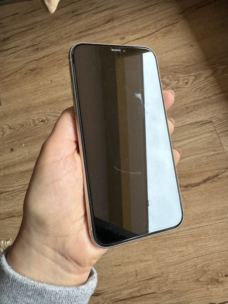 IPhone 11 usado 64Gb