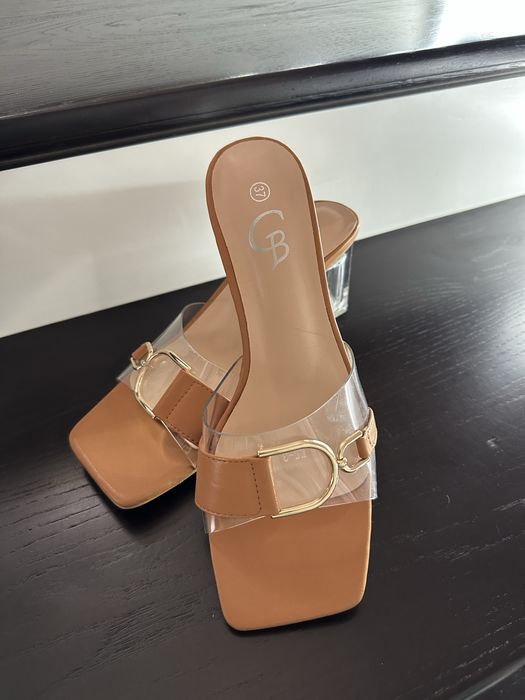 Взуття жіноче, мюлі