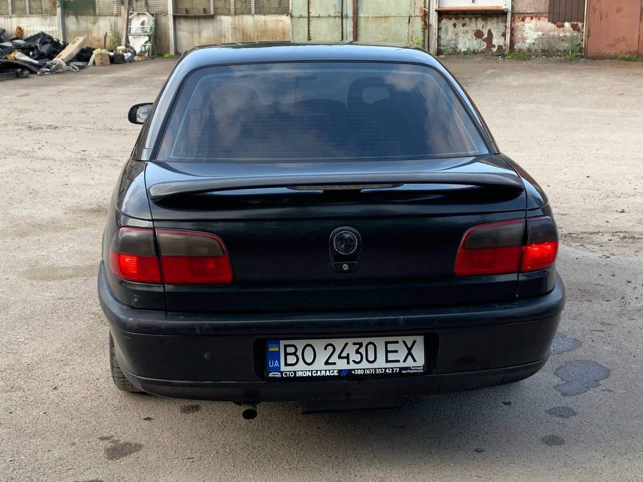 Opel Omega B 2.5 v6
