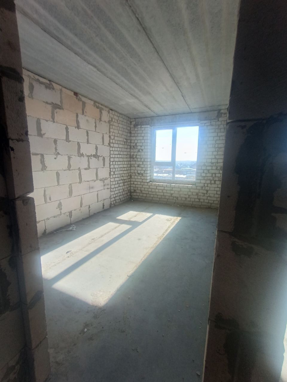 В продажу 2 кімнатна квартира в новобудові