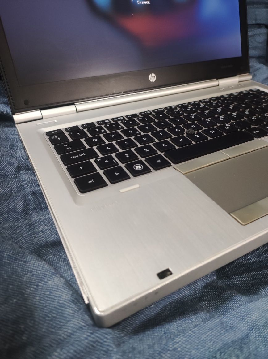 Ноутбук HP Elitebook 8460p. i5-2520/Ram 6gb/Hdd 500gb + SSD 120gb