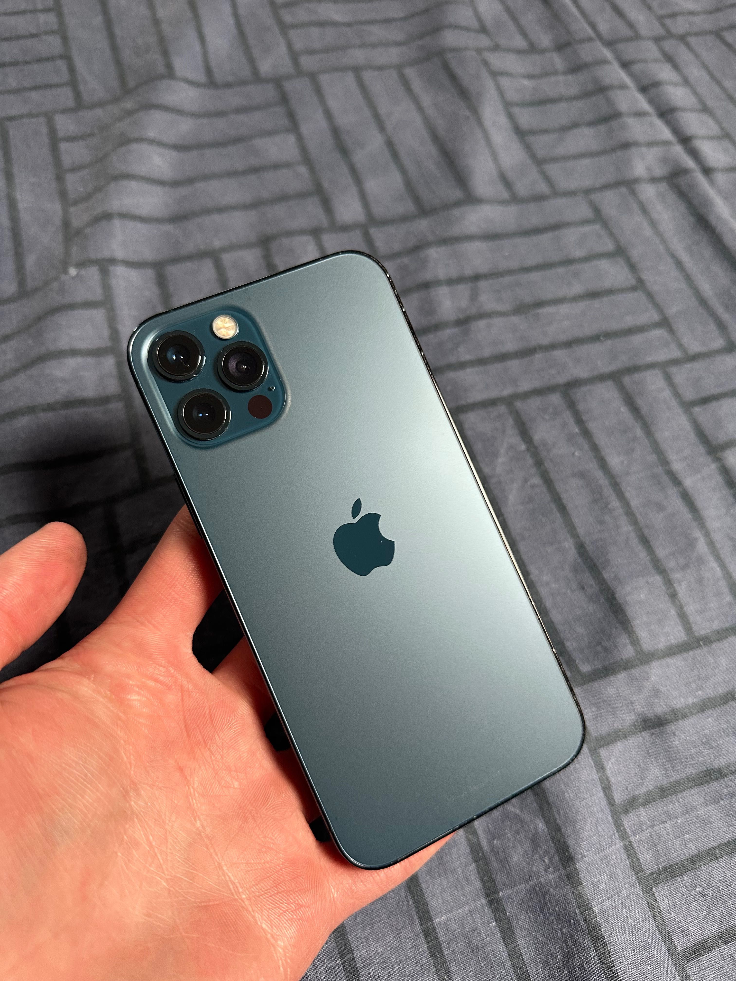 iPhone 12 Pro 128Gb читайте опис