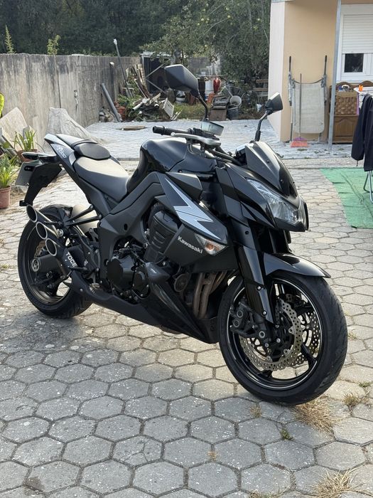 Z1000 Black Edition ABS apenas 23 000km