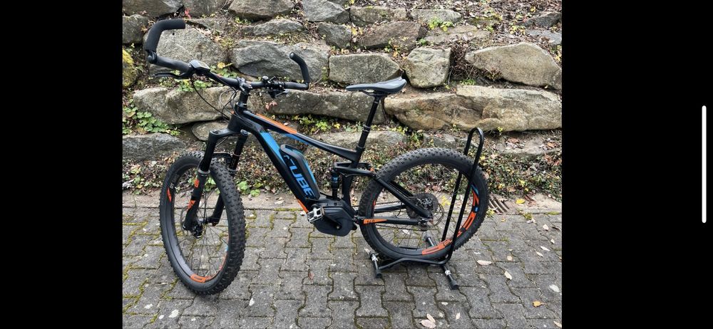 Cube rower elektryczny