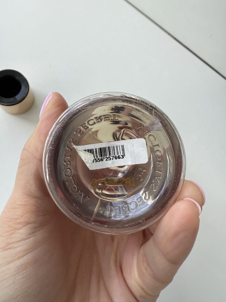 Спрей, міст Victoria’s Secret Moon Spiced Apple