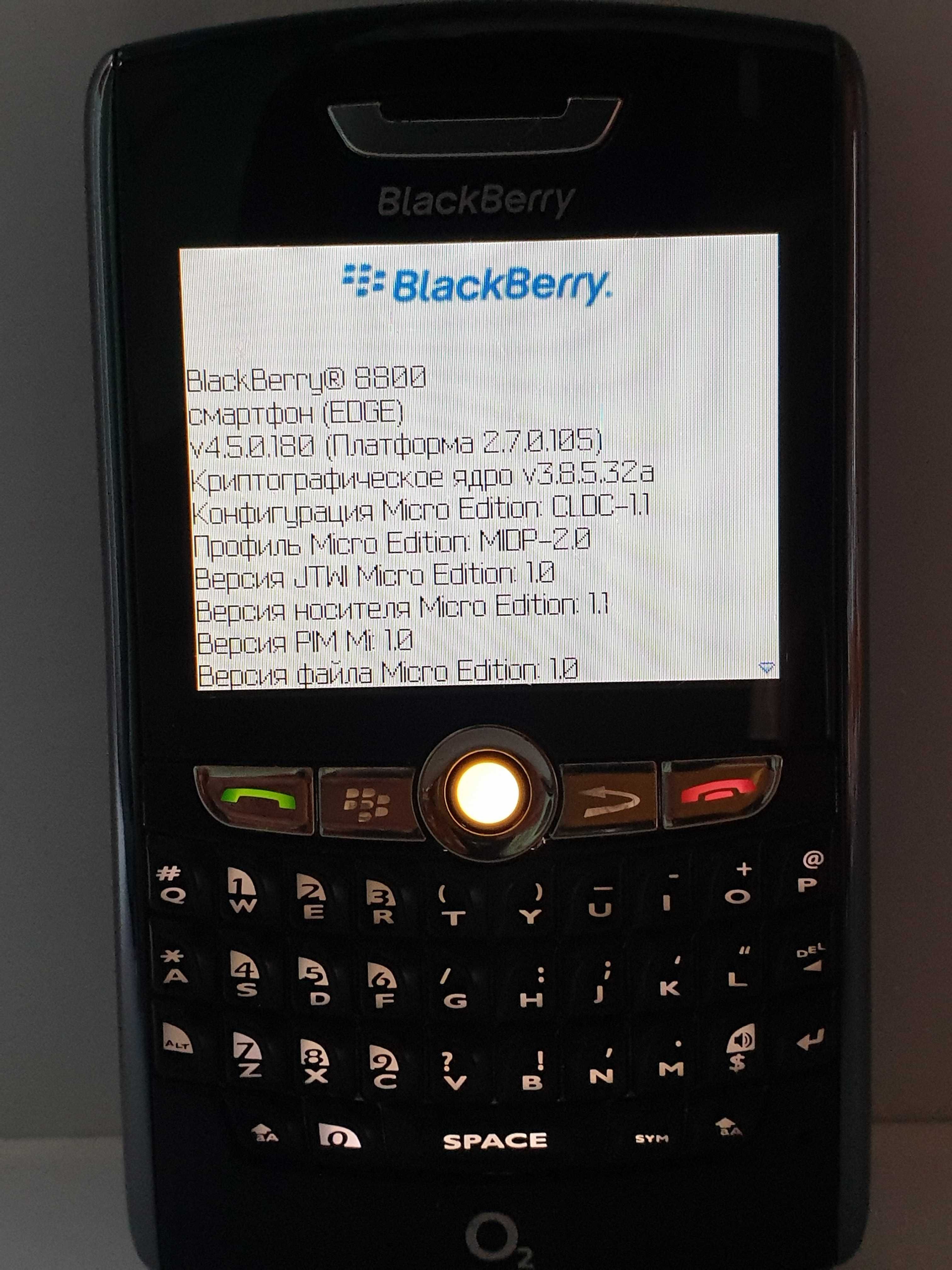 телефон BlackBerry 8800