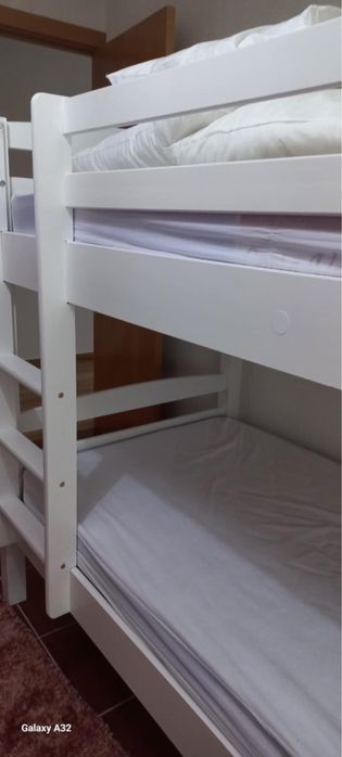 Beliche como novo e colchoes novos