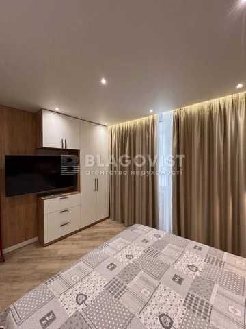 Продам 3 кімн квартиру Драгоманова, 2а  70 кв.м ст.М"Позняки"