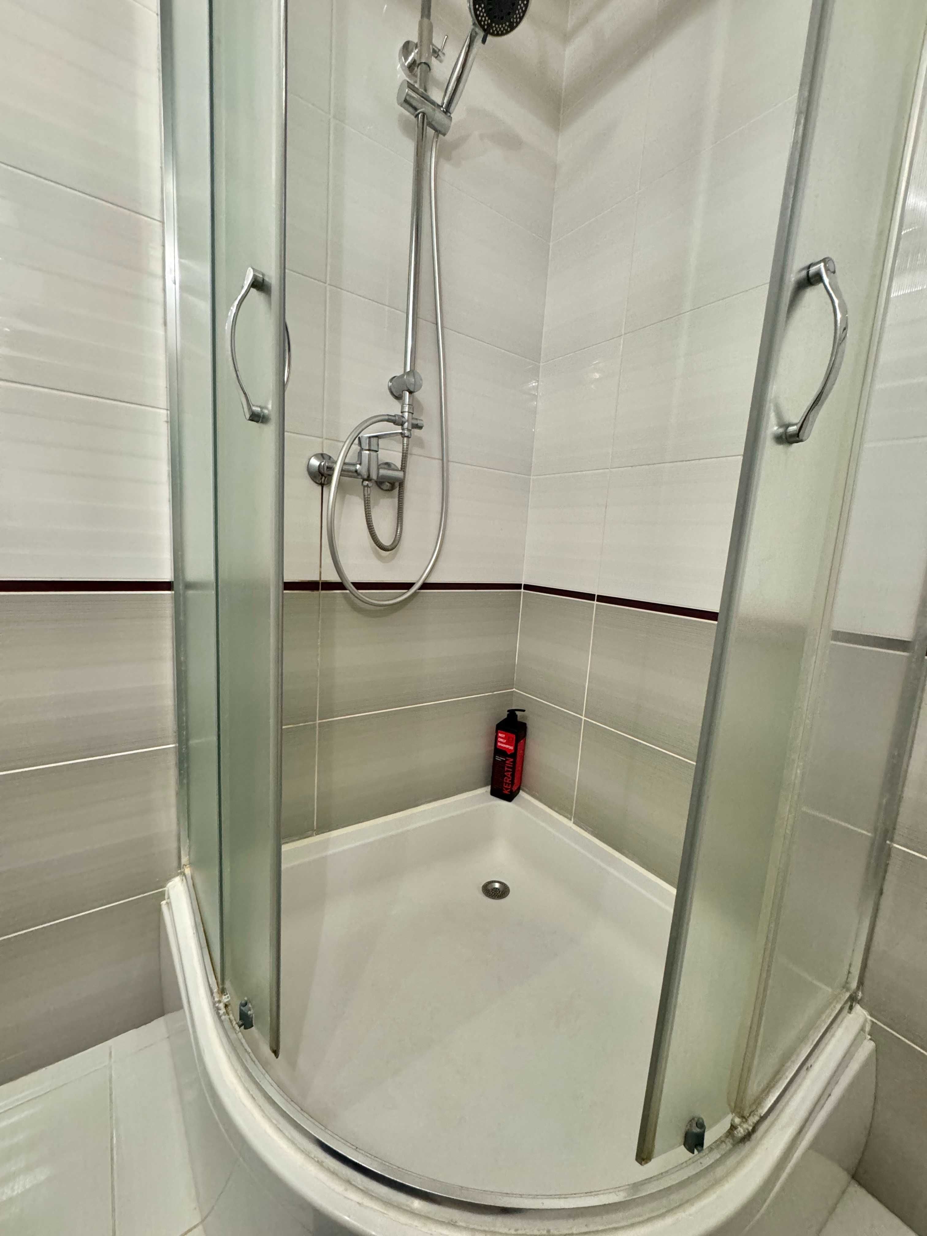 ApartPoltava 100кв м затишку в серці міста, центр, СВІТЛО ЗАВЖДИ