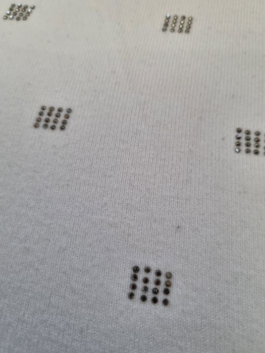 Bluzka biała ze zdobieniami