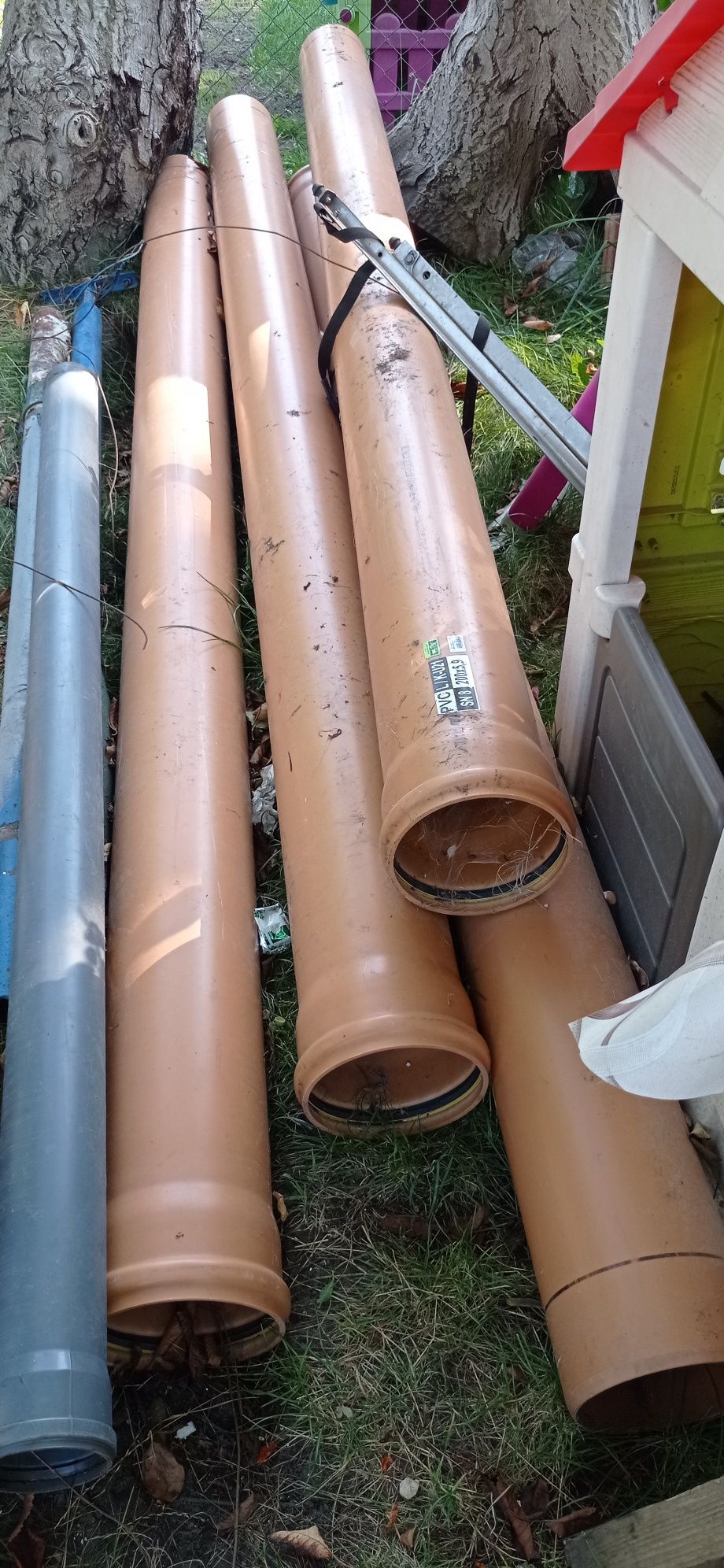 Rura 200*5,9 SN8PVC-U