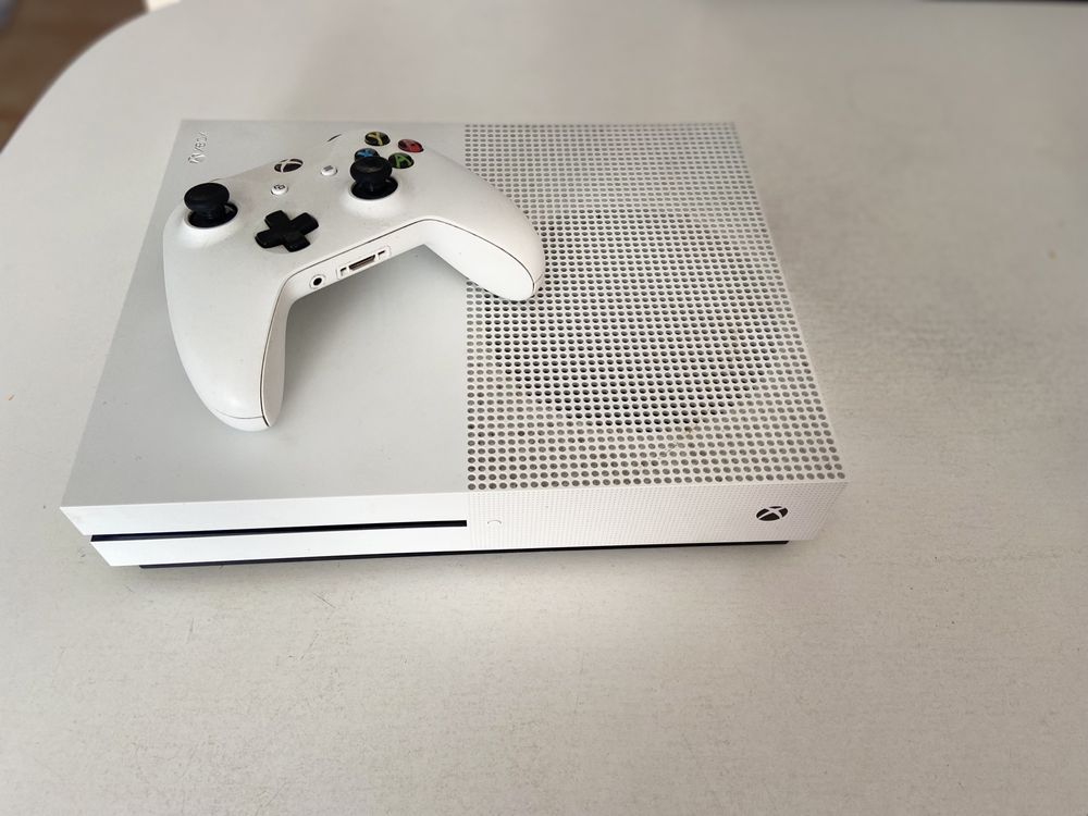 Xbox one s 1Tb avariada