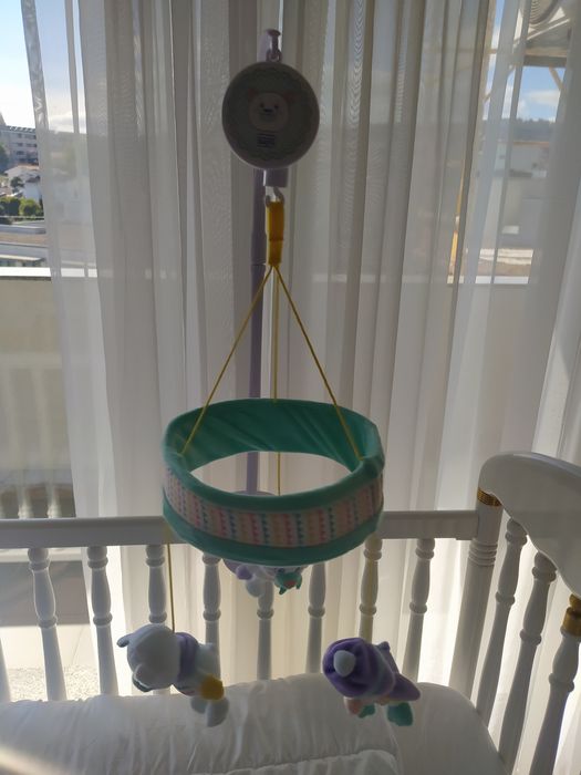 Mobil musical para berço