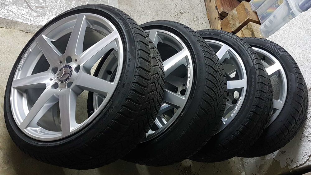 Jantes 18 AMG originais 8,5J18 ET54 . Acabamento "high-sheen" + Pneus