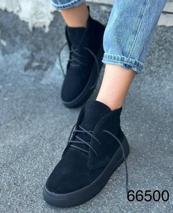 Жіночі шкіряні демісезонні черевики в кольорах