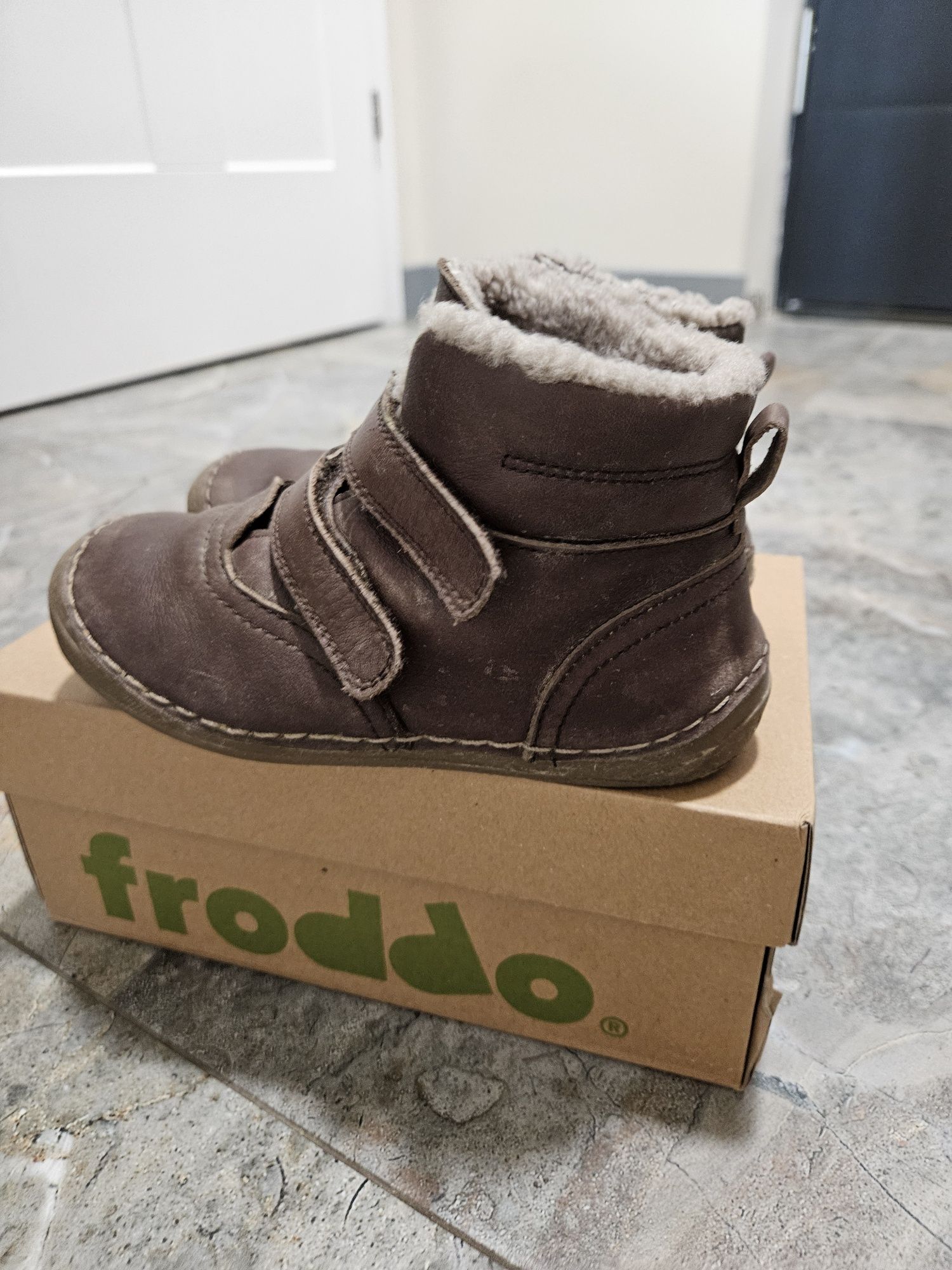 Froddo 27 skóra zimowe wełna