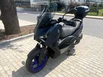 Yamaha Xmax 300 model CZD300-A na FV