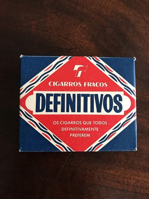 Caixa de definitivos para coleccionadores