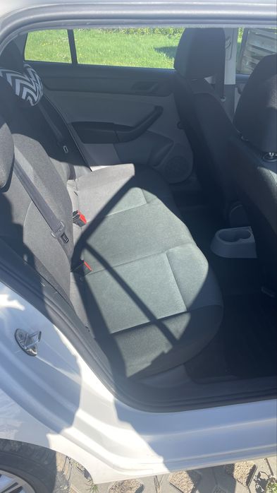 Bezwypadkowa skoda rapid 2015