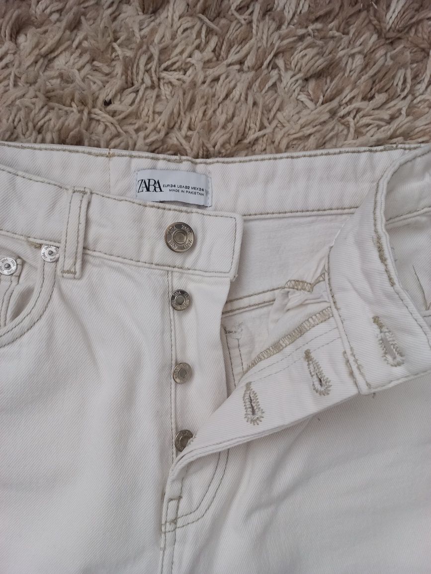 Джинсы ZARA р.34