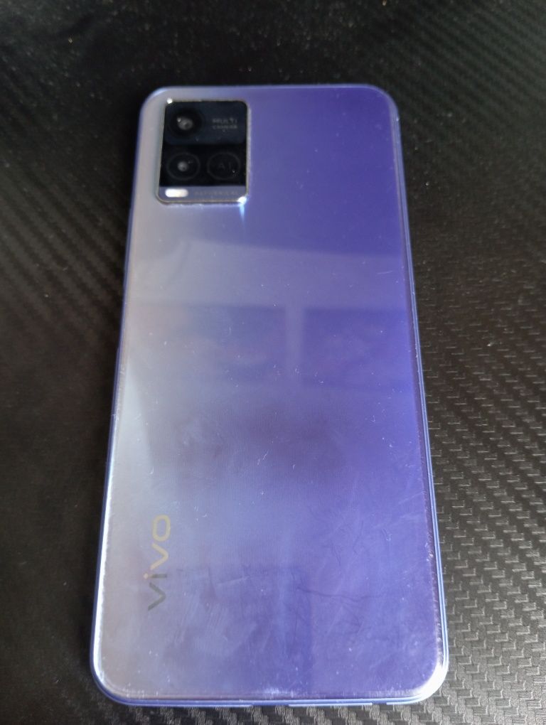 Telefon VIVO y21