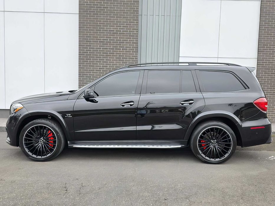 Mercedes-Benz GLS      2019