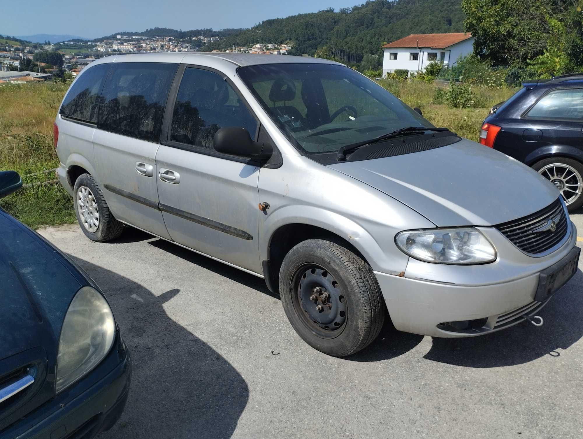 Chrysler Voyager 3.0 Só Para Peças