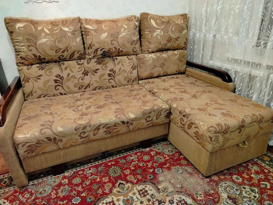 Диван-книжка в гарному стані