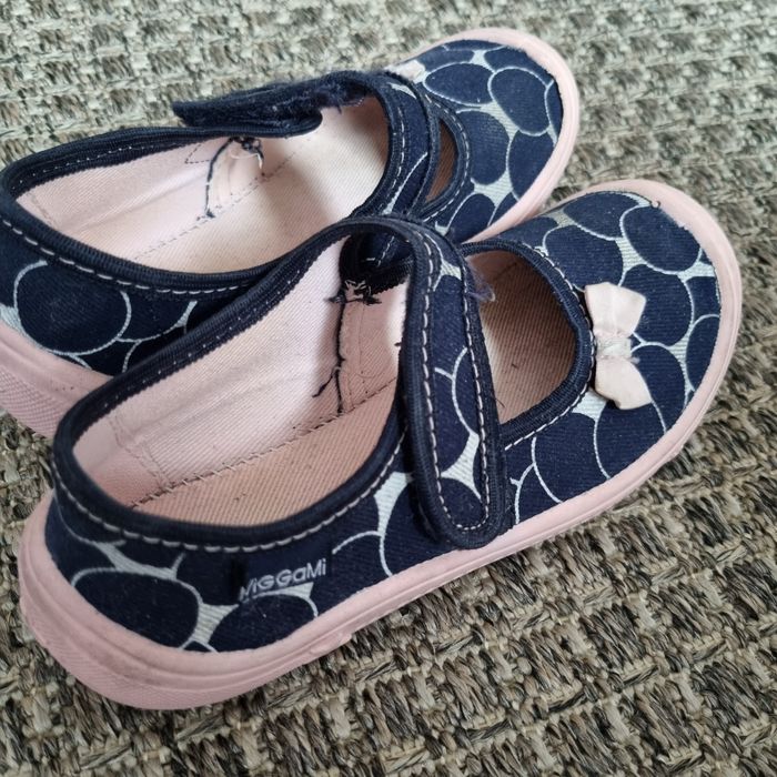 Тапочки мокасіни сандалі для дівчинки в садочок Viggami 30 р 18 см