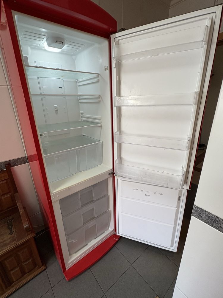 Frigorico combinado