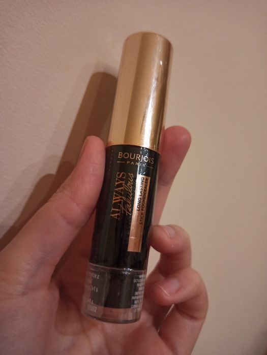 Podkład 210 bourjois
