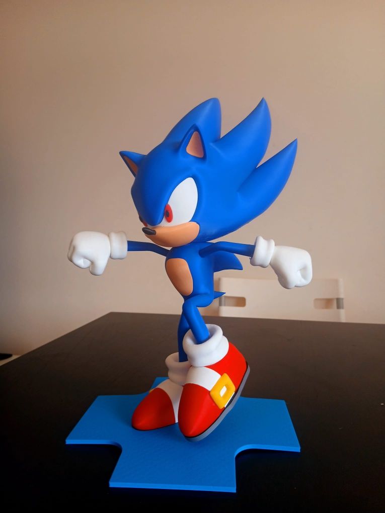 Estátua do Sonic Clássico em Impressão 3D – 35 cm de Altura