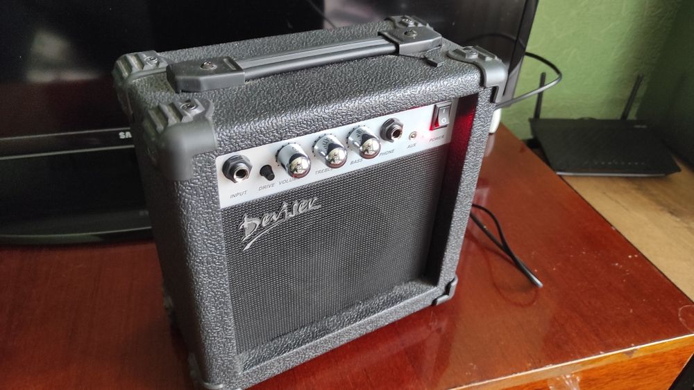 Комбопідсилювач гітарний Deviser TG-10