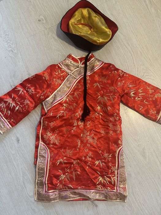 Китайські карнавальні костюми