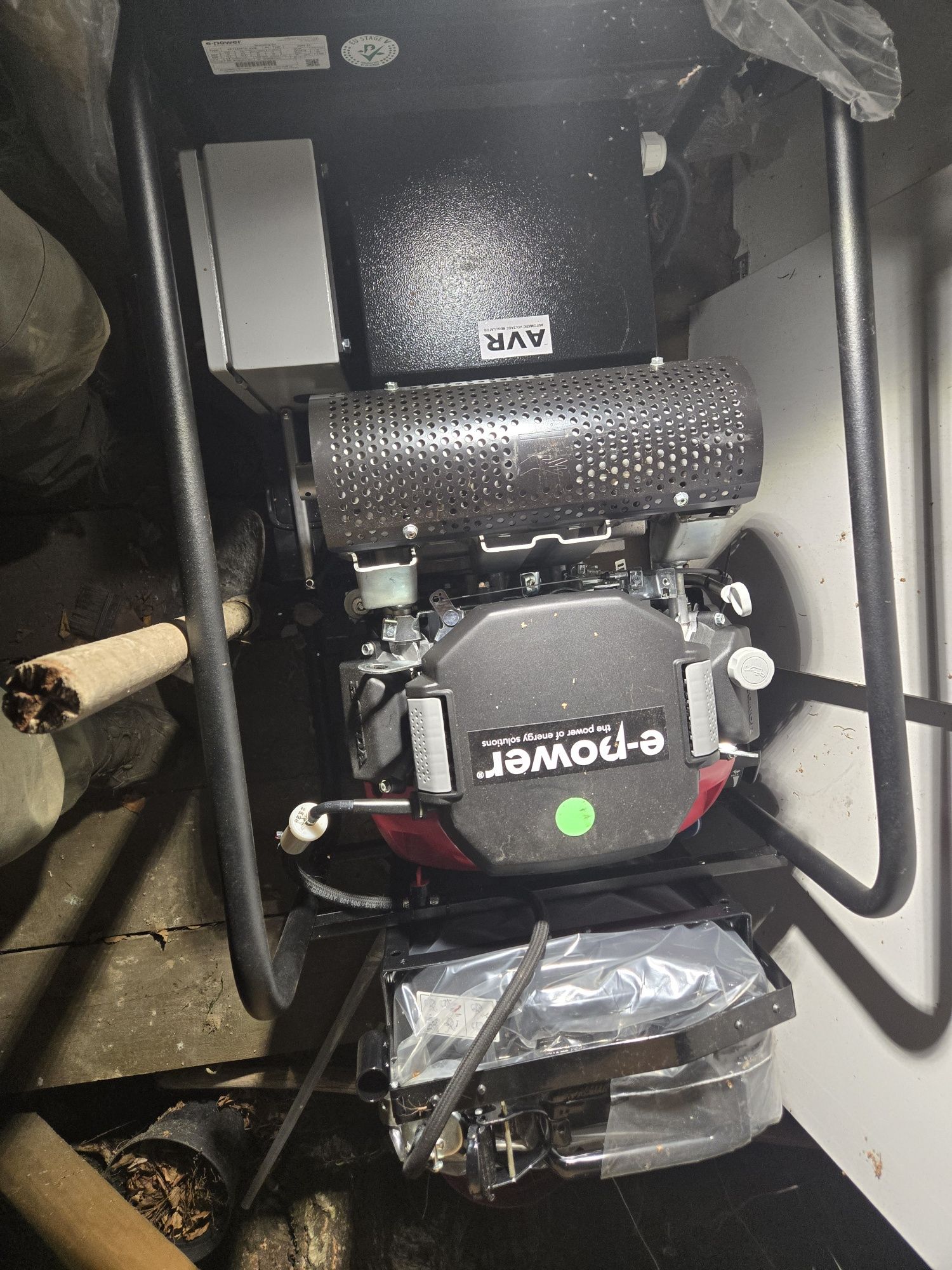 AGREGAT prądotwórczy EP13500TE AVR EP 13500 TE AVR  NOWY !!!