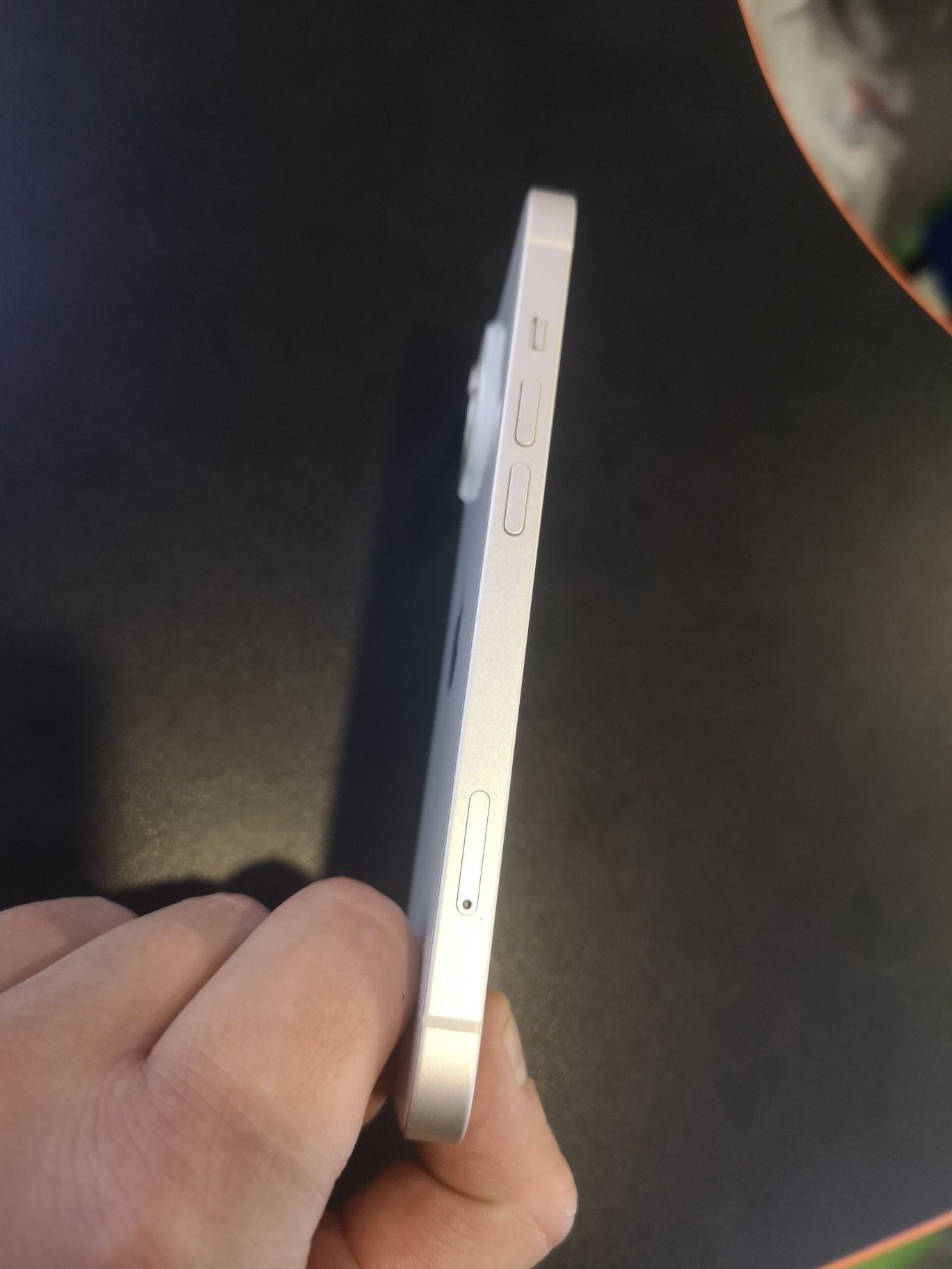 Продам Iphone 14 128 Gb