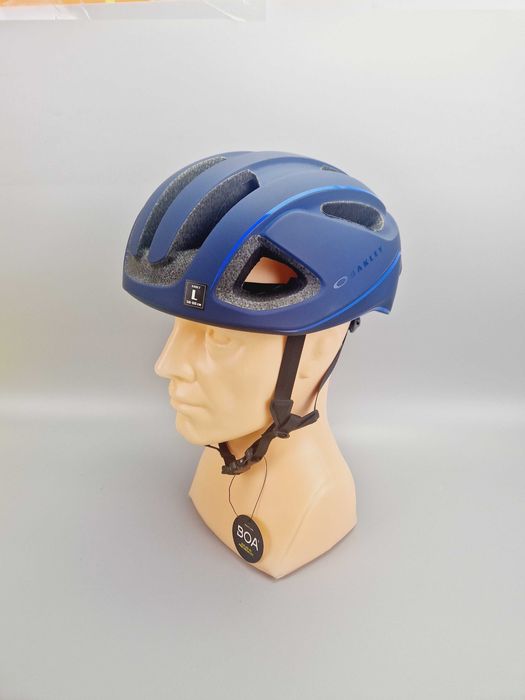 Kask Rowerowy OAKLEY ARO3 LITE roz. L 56-60