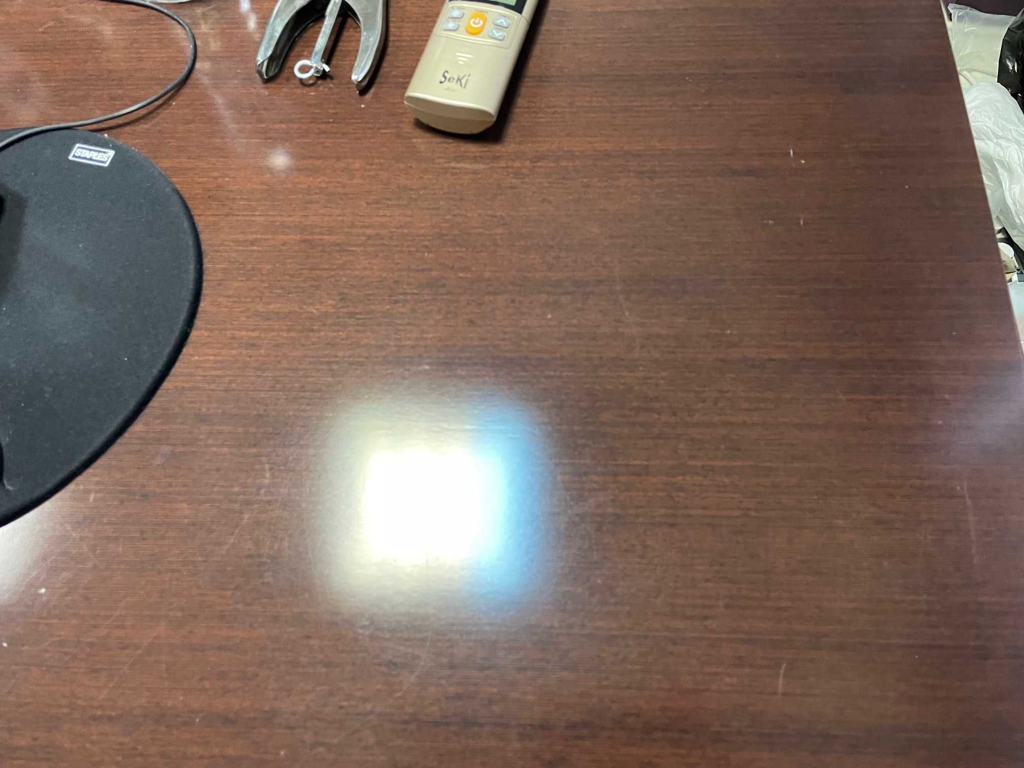 mesa de escritorio grande como nova