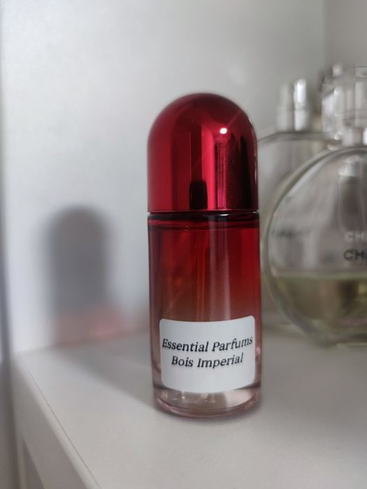 Essential Parfums Bois Imperial. Отливант 20мл. Оригінал.