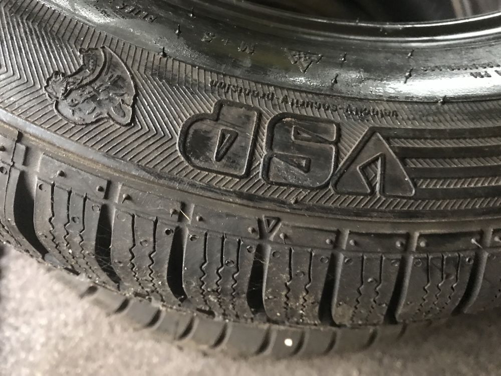 1 szt.nowa opona zimowa 81T 165/70R14 VSP W001