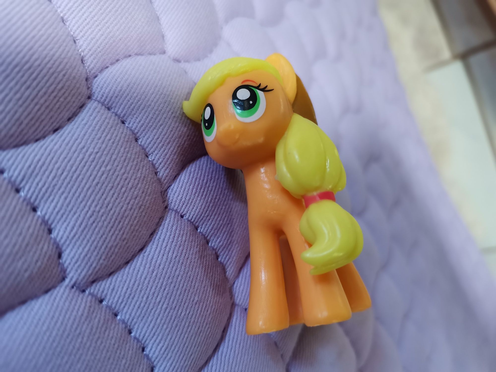 Figurka z bajki My Little Pony - Applejack