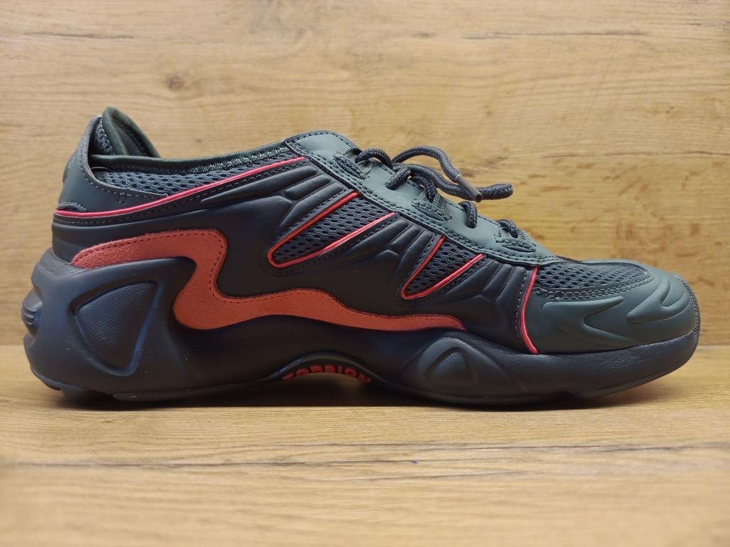 Adidas Fyw S 97 rozmiar 45,1/3
