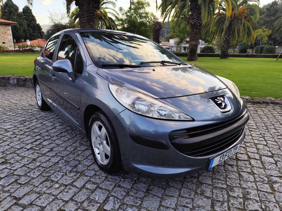 Peugeot 207 1.4 Gasolina - Nacional - Revisão Feita - Aceito Retoma