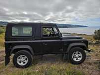 Land Rover Defender 90 ST