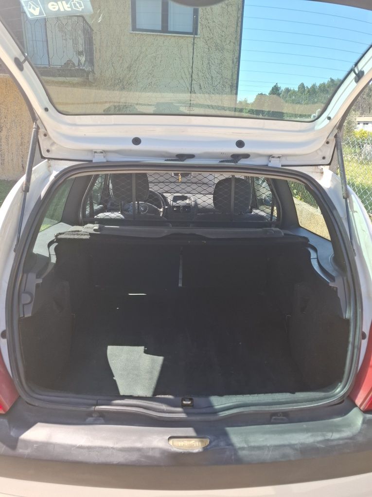 Renault Clio 2 [2005]