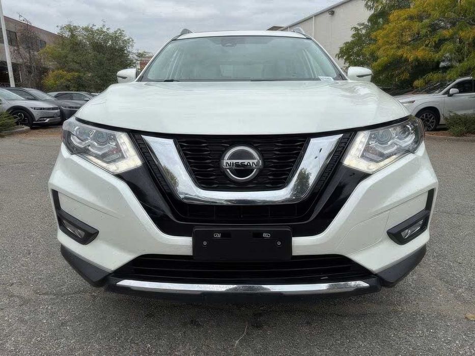 Nissan Rogue SL      2019